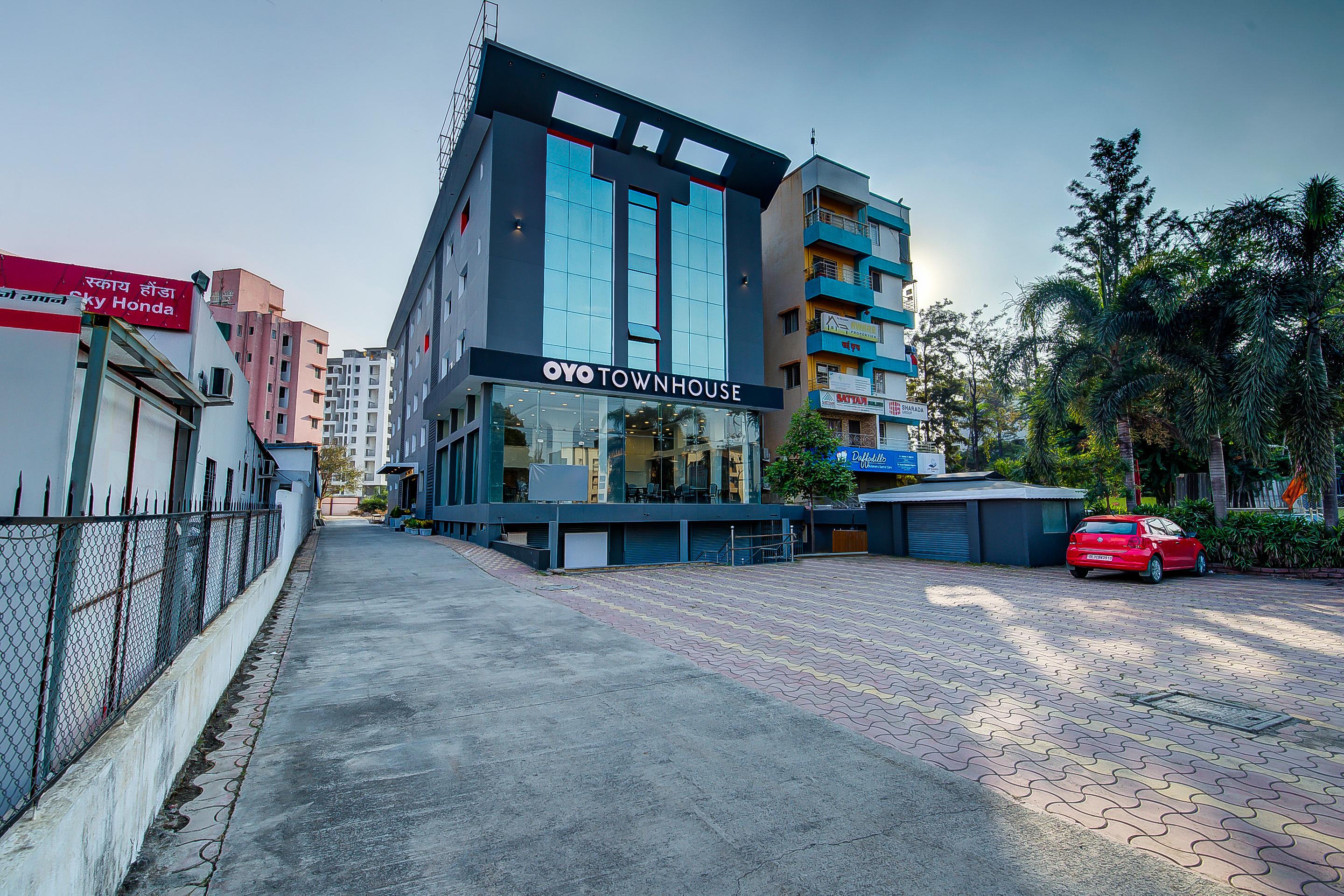 Oyo Townhouse 048 Hadapsar Hotel Phursungi Exterior foto